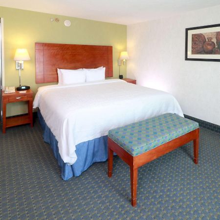 Готель Hampton By Hilton Reynosa Zona Industrial Екстер'єр фото