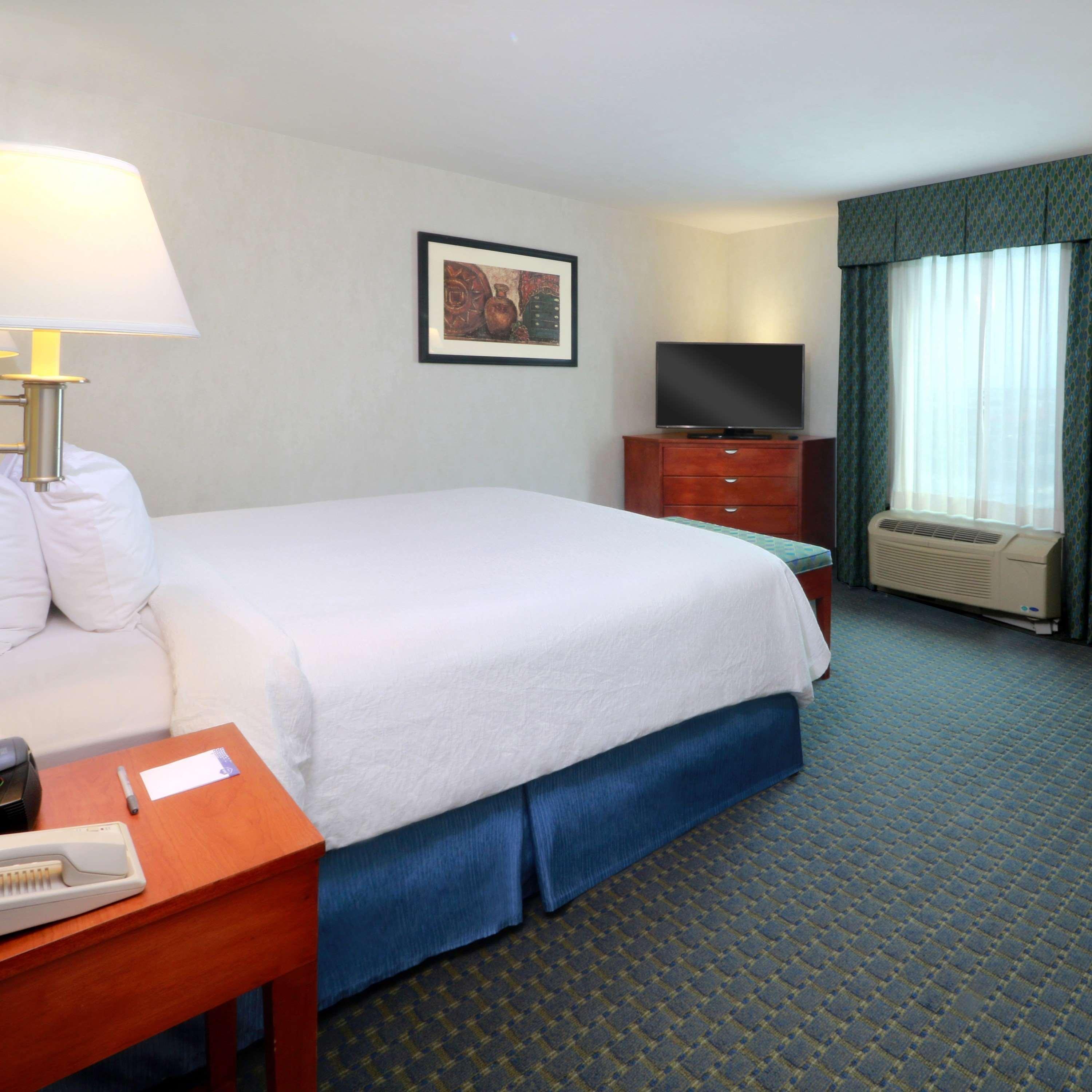 Готель Hampton By Hilton Reynosa Zona Industrial Екстер'єр фото