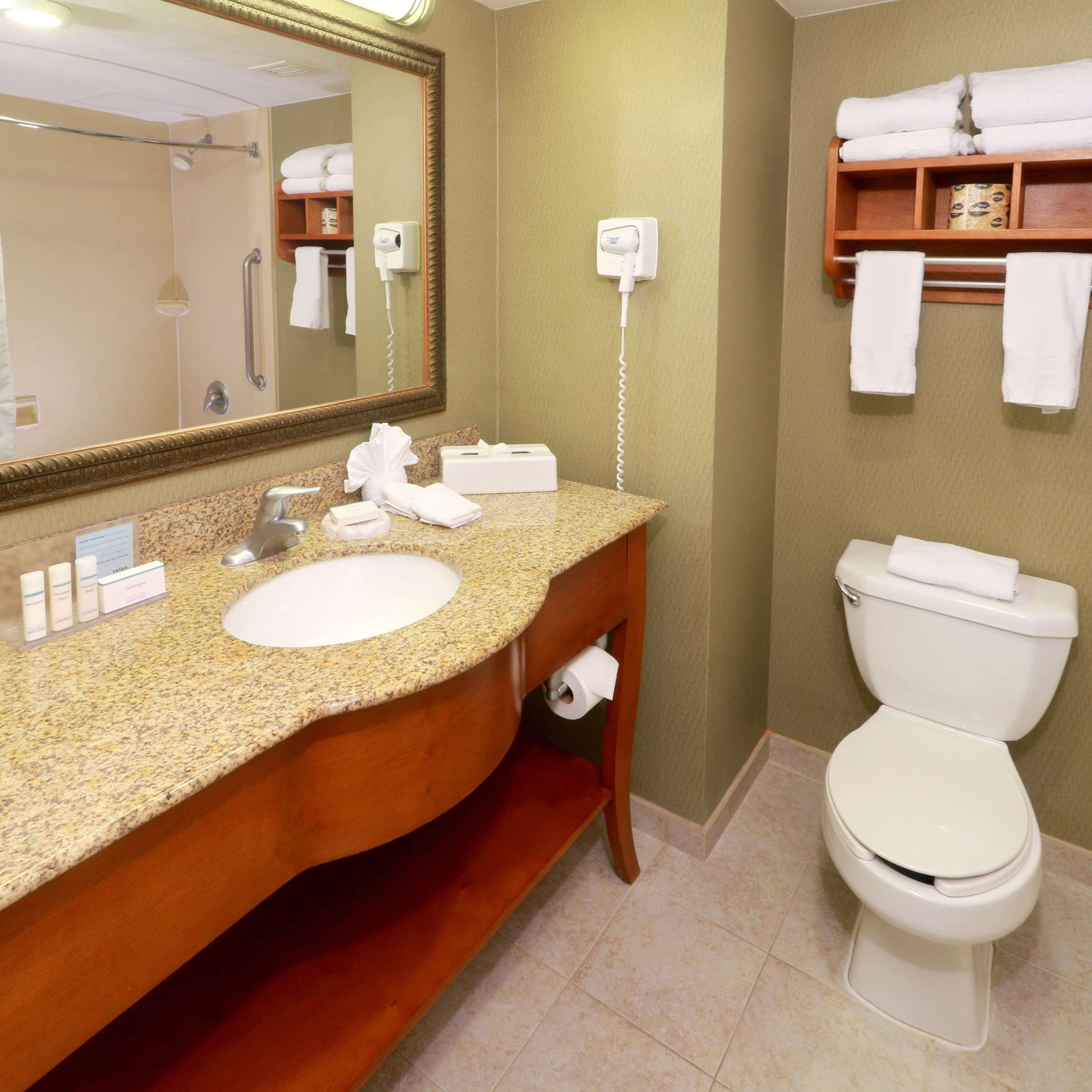 Готель Hampton By Hilton Reynosa Zona Industrial Екстер'єр фото