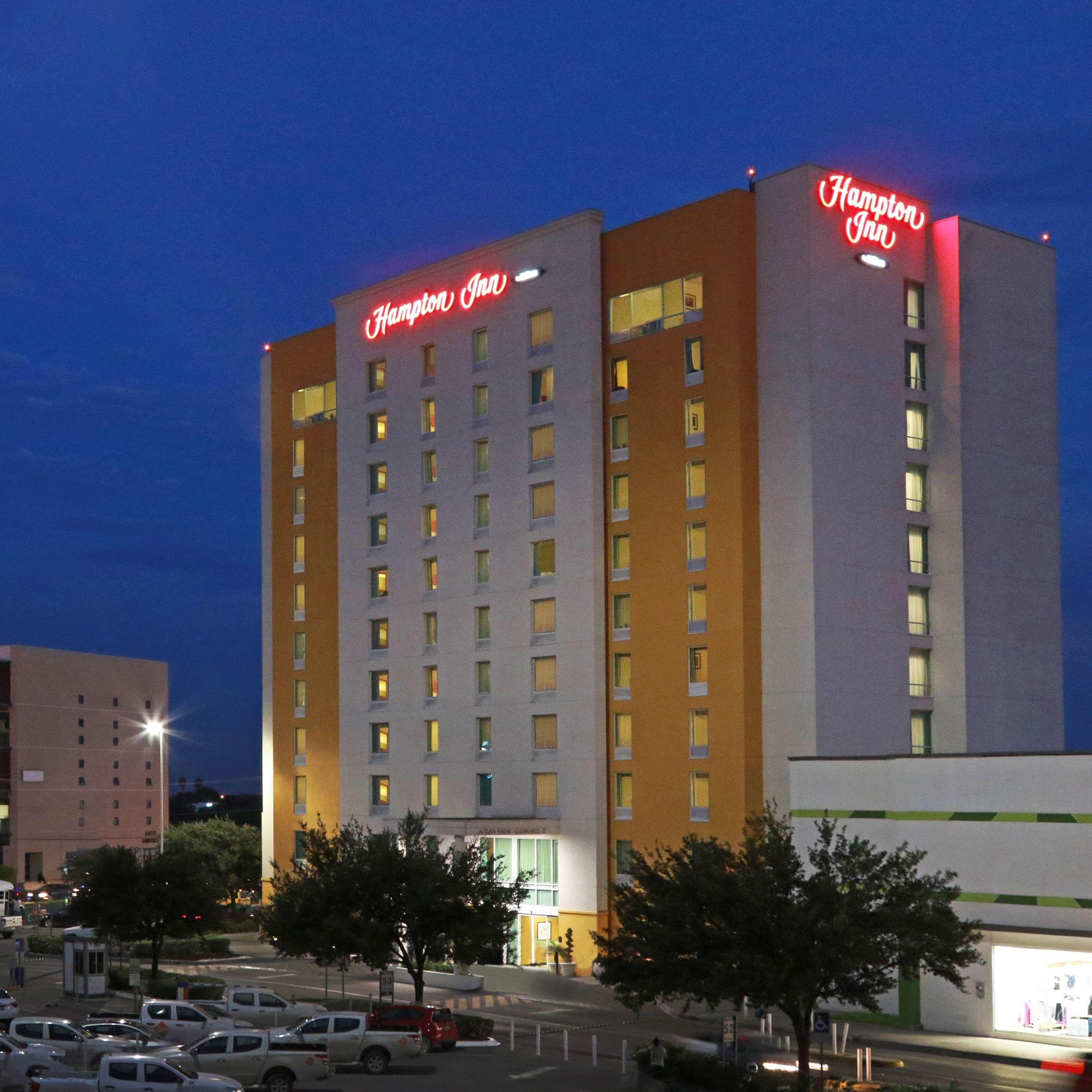 Готель Hampton By Hilton Reynosa Zona Industrial Екстер'єр фото